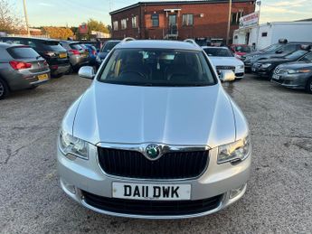 Skoda Superb 2.0 TDI Elegance DSG Euro 5 5dr