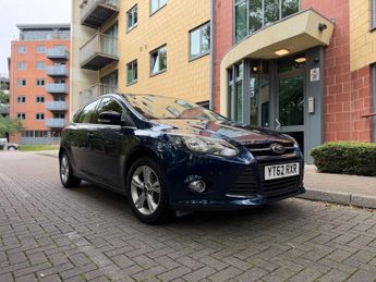 Ford Focus 1.0T EcoBoost Zetec Euro 5 (s/s) 5dr