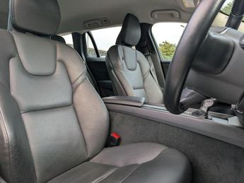 Volvo V60 2.0 T4 Momentum Plus Auto Euro 6 (s/s) 5dr