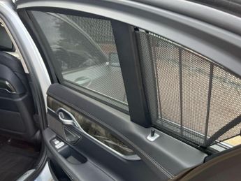 BMW 7 Series 3.0 730d Exclusive Auto Euro 6 (s/s) 4dr