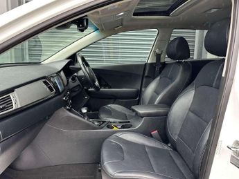 Kia NIRO 1.6 Niro 4 Semi-Auto 5dr