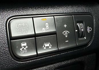 Kia NIRO 1.6 Niro 4 Semi-Auto 5dr