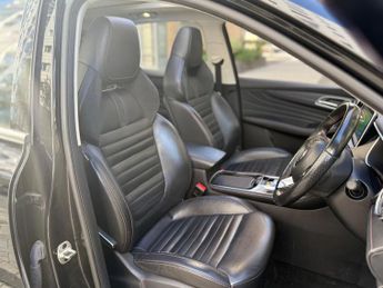 MG MG HS 1.5 T-GDI 16.6kWh Exclusive Auto Euro 6 (s/s) 5dr
