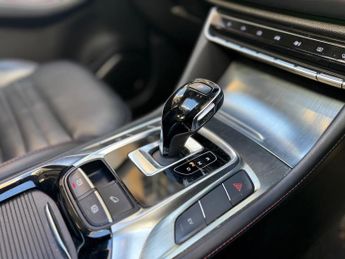 MG MG HS 1.5 T-GDI 16.6kWh Exclusive Auto Euro 6 (s/s) 5dr