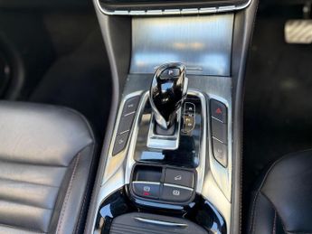 MG MG HS 1.5 T-GDI 16.6kWh Exclusive Auto Euro 6 (s/s) 5dr