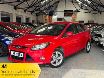 Ford Focus 1.0T EcoBoost Zetec Euro 5 (s/s) 5dr