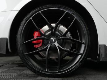 Tesla Model 3 (Dual Motor) Long Range Auto 4WDE 4dr