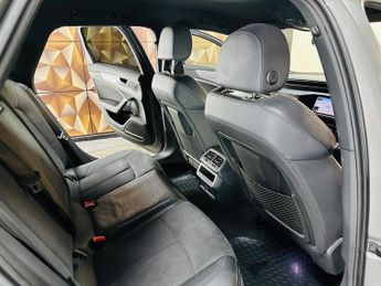 Audi A6 Avant 2.0 TDI 40 S line S Tronic quattro Euro 6 (s/s) 5dr