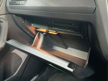 Volkswagen Tiguan 1.5 TSI EVO R-Line Tech DSG Euro 6 (s/s) 5dr