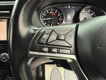 Nissan Qashqai 1.3 DIG-T Acenta Premium DCT Auto Euro 6 (s/s) 5dr