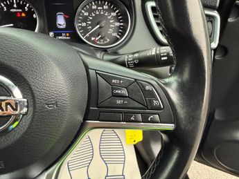 Nissan Qashqai 1.3 DIG-T Acenta Premium DCT Auto Euro 6 (s/s) 5dr