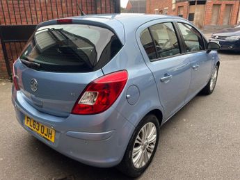 Vauxhall Corsa 1.4 16V SE Auto Euro 5 5dr