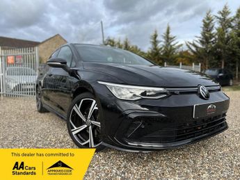 Volkswagen Golf TDi 2.0 TDI R-Line DSG Euro 6 (s/s) 5dr