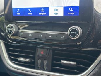 Ford Fiesta 1.0T EcoBoost MHEV Titanium DCT Euro 6 (s/s) 5dr