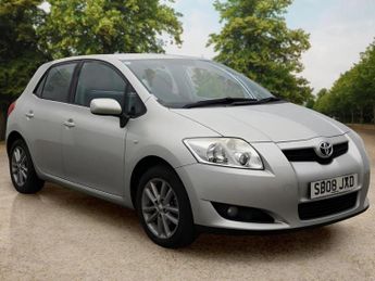 Toyota Auris 1.6 VVT-i TR 5dr