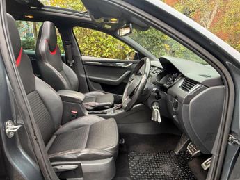 Skoda Octavia 2.0 TDI vRS DSG Euro 5 (s/s) 5dr