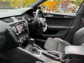 Skoda Octavia 2.0 TDI vRS DSG Euro 5 (s/s) 5dr