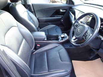 Kia Niro 64kWh 4+ Auto 5dr