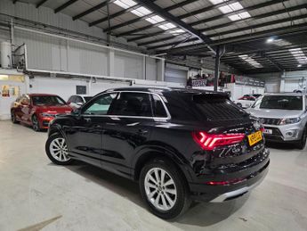 Audi Q3 1.5 TFSI CoD 35 Sport S Tronic Euro 6 (s/s) 5dr