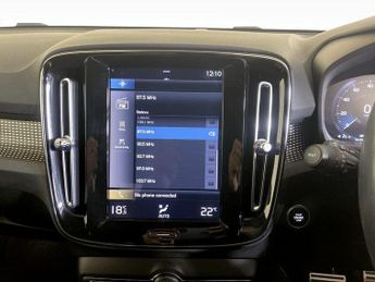 Volvo XC40 2.0 B4 MHEV R-Design Auto AWD Euro 6 (s/s) 5dr