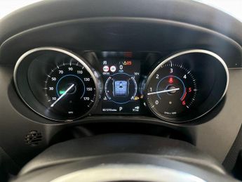 Jaguar F-PACE 2.0 D180 Prestige Auto AWD Euro 6 (s/s) 5dr