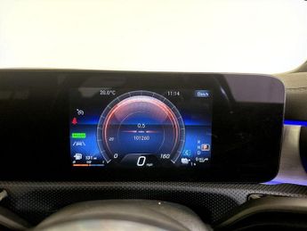 Mercedes-Benz A Class 1.3 A250e 15.6kWh AMG Line Edition (Executive) 8G-DCT Euro 6 (s/