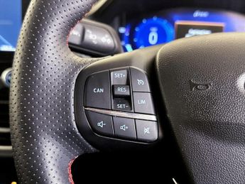 Ford Fiesta 1.0T EcoBoost MHEV ST-Line Vignale Euro 6 (s/s) 5dr