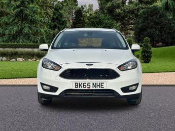 Ford Focus 1.6 Zetec Powershift Euro 6 5dr