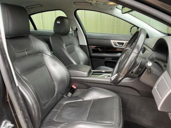 Jaguar XF 5.0 V8 Premium Luxury Auto Euro 5 4dr