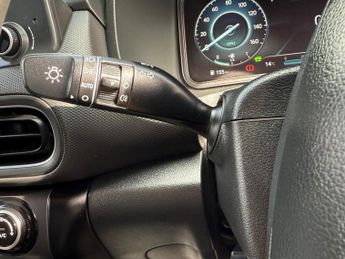 Hyundai KONA 1.6 h-GDi SE Connect DCT Euro 6 (s/s) 5dr