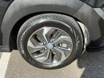 Hyundai KONA 1.6 h-GDi SE Connect DCT Euro 6 (s/s) 5dr
