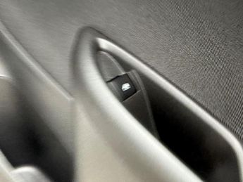 Vauxhall Astra 1.4i Turbo SRi Nav Sports Tourer CVT Euro 6 (s/s) 5dr