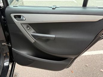 Citroen Grand C4 Picasso 2.0 HDi VTR+ EGS6 Euro 4 5dr