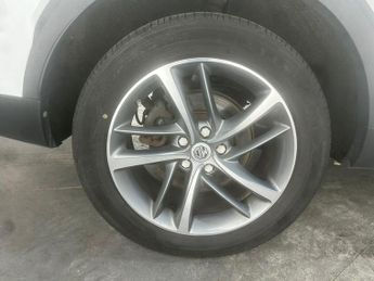 MG MG HS 1.5 T-GDI Exclusive Euro 6 (s/s) 5dr