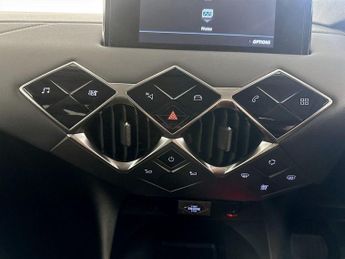 DS AUTOMOBILES DS 3 CROSSBACK E-TENSE 50kWh Bastille Crossback Auto 5dr