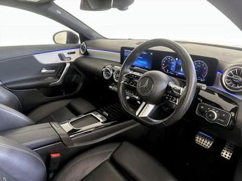 Mercedes-Benz CLA 1.3 CLA200h MHEV AMG Line (Premium Plus) Coupe 7G-DCT Euro 6 (s/