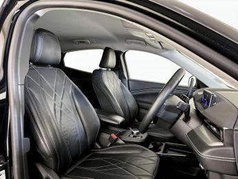 Ford Mustang Mach-E Standard Range 70kWh 5dr