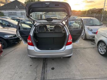 Honda Jazz 1.4 i-DSI SE CVT-7 5dr