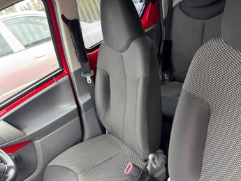 Toyota AYGO 1.0 VVT-i Go MultiMode Euro 5 5dr (AC)