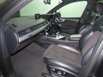 Audi Q7 3.0 TDI V6 S line Tiptronic quattro Euro 6 (s/s) 5dr