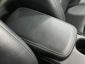 Mercedes-Benz GLA 2.1 GLA200d Sport (Executive) 7G-DCT 4MATIC Euro 6 (s/s) 5dr