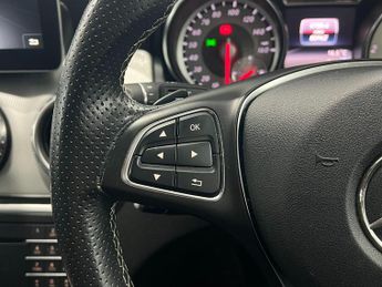 Mercedes-Benz GLA 2.1 GLA200d Sport (Executive) 7G-DCT 4MATIC Euro 6 (s/s) 5dr