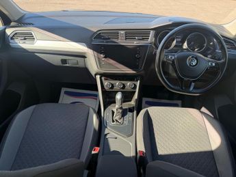 Volkswagen Tiguan 2.0 TDI SE Navigation DSG Euro 6 (s/s) 5dr