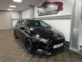 Ford Focus 2.0T EcoBoost ST-3 Euro 6 (s/s) 5dr