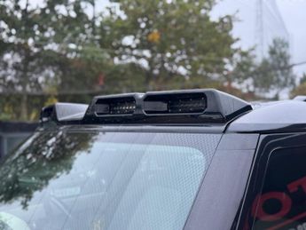 Land Rover Defender 110 3.0 D250 MHEV X-Dynamic SE Auto 4WD Euro 6 (s/s) 5dr