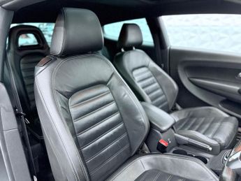 Volkswagen Scirocco 2.0 TDI GT Hatchback 3dr Diesel DSG Euro 5 (170 ps)