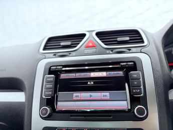 Volkswagen Scirocco 2.0 TDI GT Hatchback 3dr Diesel DSG Euro 5 (170 ps)