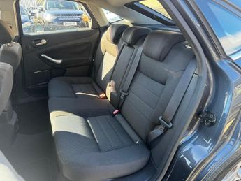 Ford Mondeo 2.0 Titanium 5dr