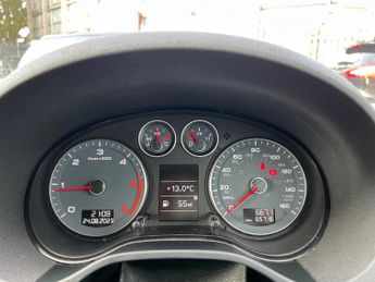 Audi A3 Cabriolet 1.6 TDI Sport Euro 5 (s/s) 2dr