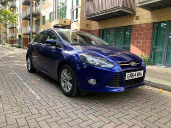 Ford Focus 1.0T EcoBoost Titanium Navigator Euro 5 (s/s) 5dr